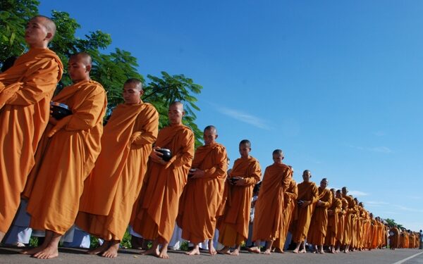 Định hướng tương lai với thế hệ Tăng sĩ trẻ ngày nay